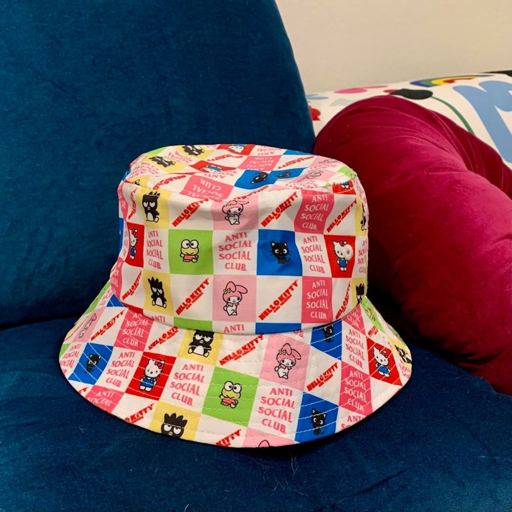 Hello Kitty and Friends x ASSC bucket hat NWOT One Size Anti Social Social Club